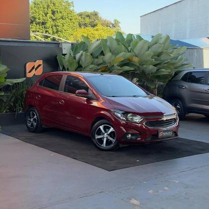 CHEVROLET ONIX 1.4 MPFI ACTIV 8V FLEX 4P AUTOMÁTICO